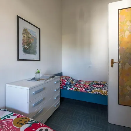 Apartment Townhouse With Pool, Garden And Close To